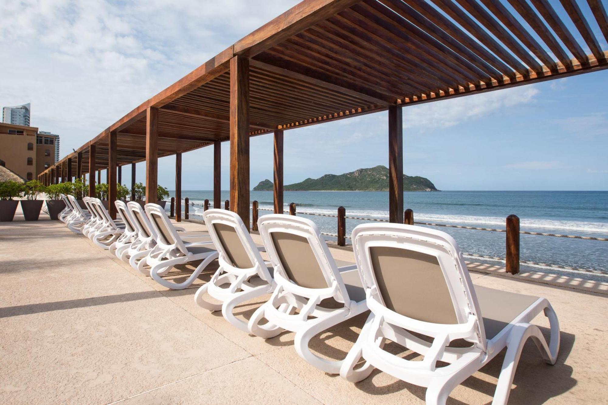 Costa De Oro Beach Hotel Mazatlán Exteriér fotografie